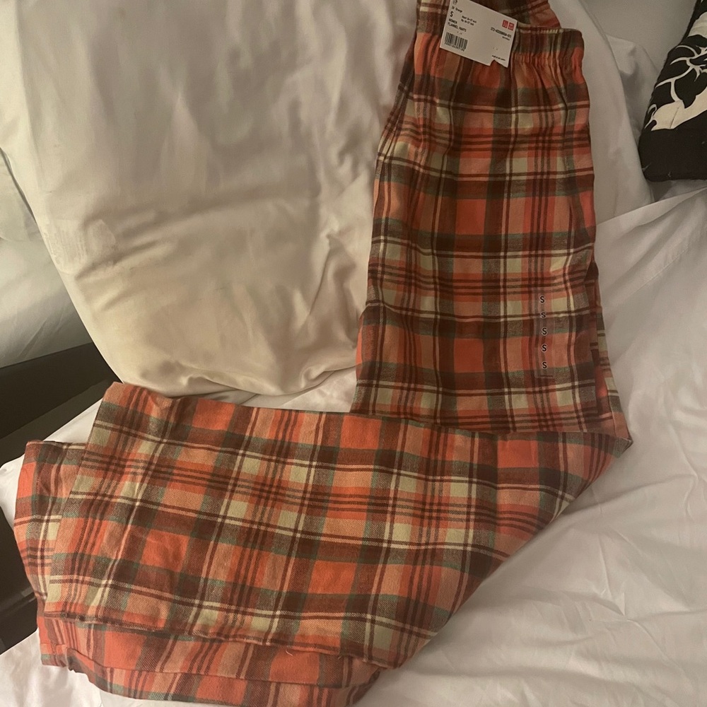 NWT Uniqlo small flannel pants